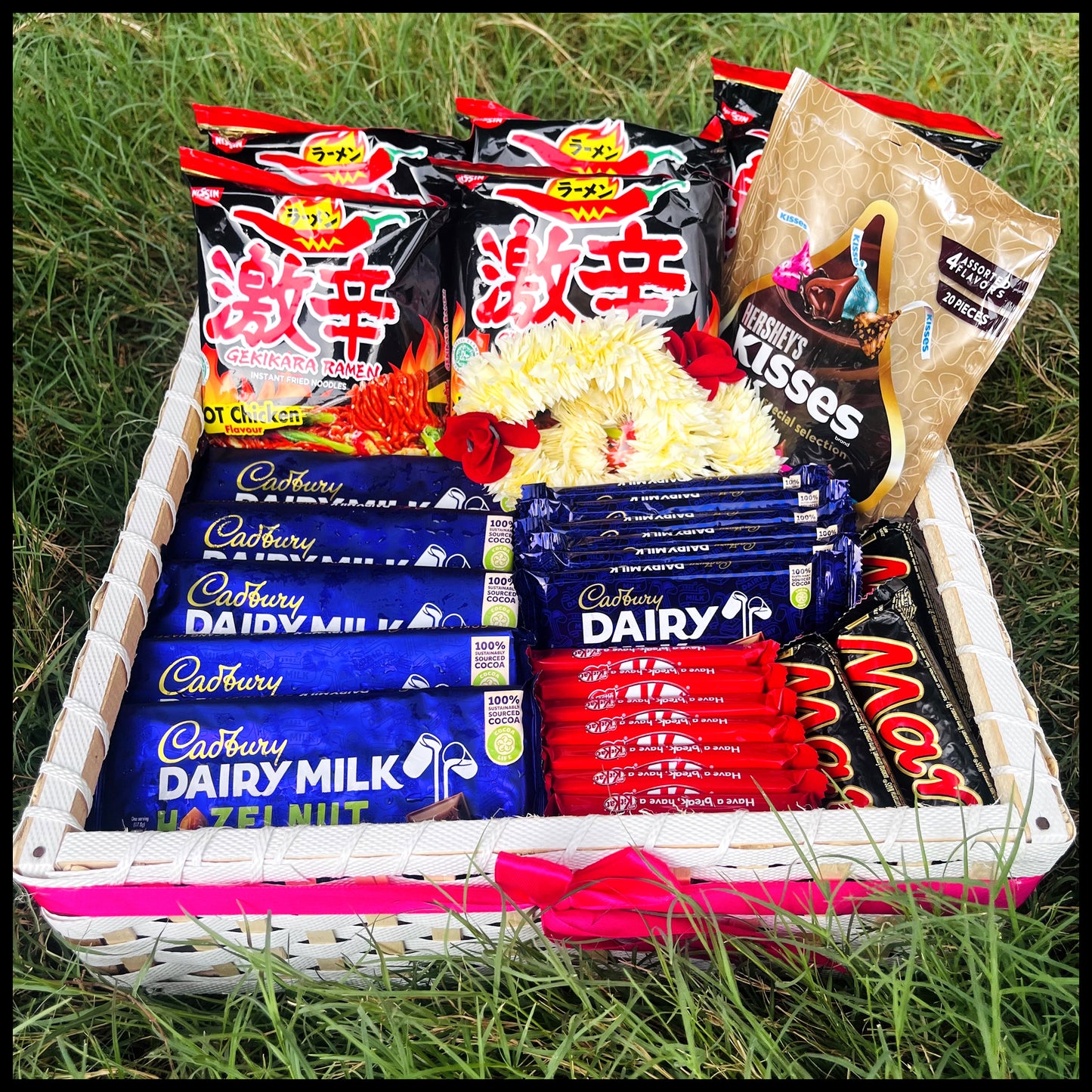 EDIBLE GIFT BASKET- 07