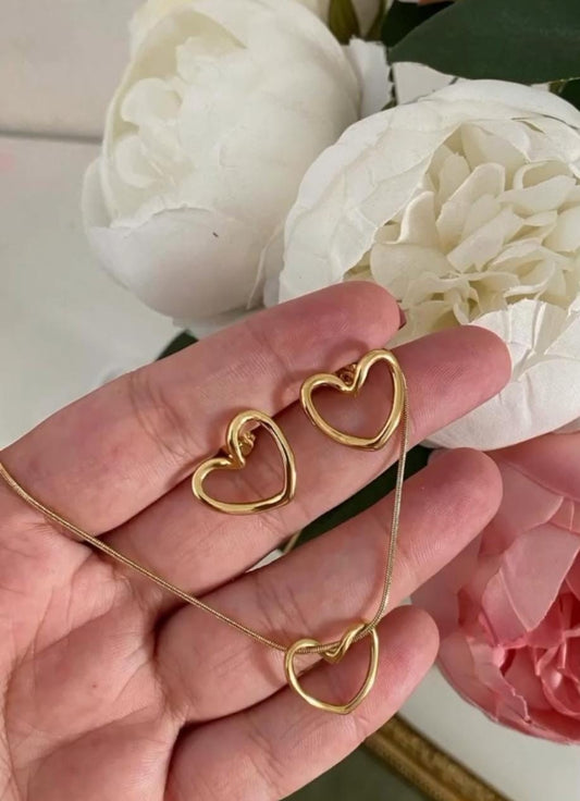 STAINLESS STEEL HEART NECKLACE & EAR STUDS
